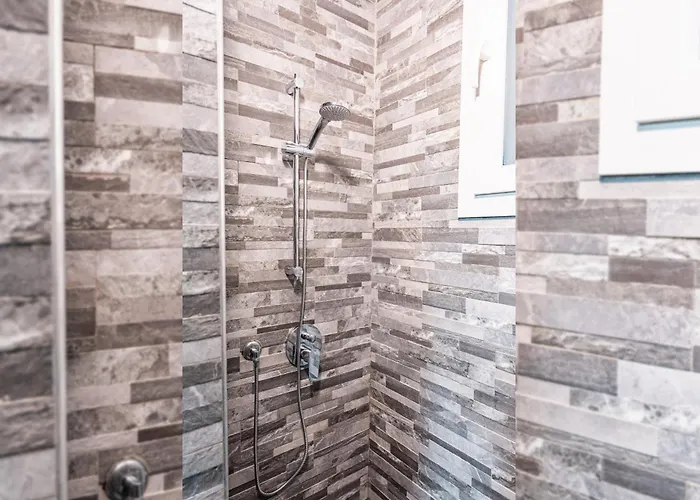 Apartament Exclusive Led House Garibaldi Fs *
